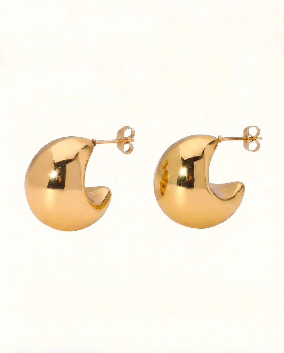 Lucia Pebble Stud Earrings - Gold