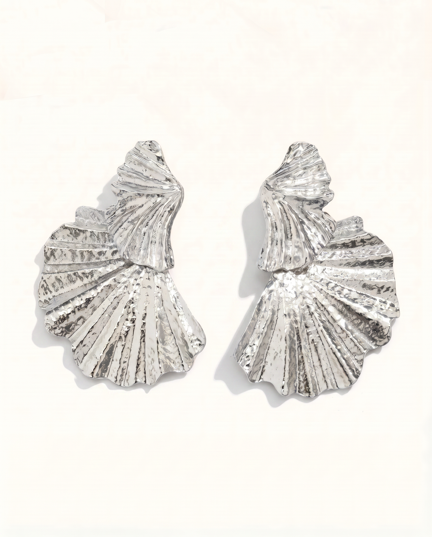 Lisa gold plated earrings