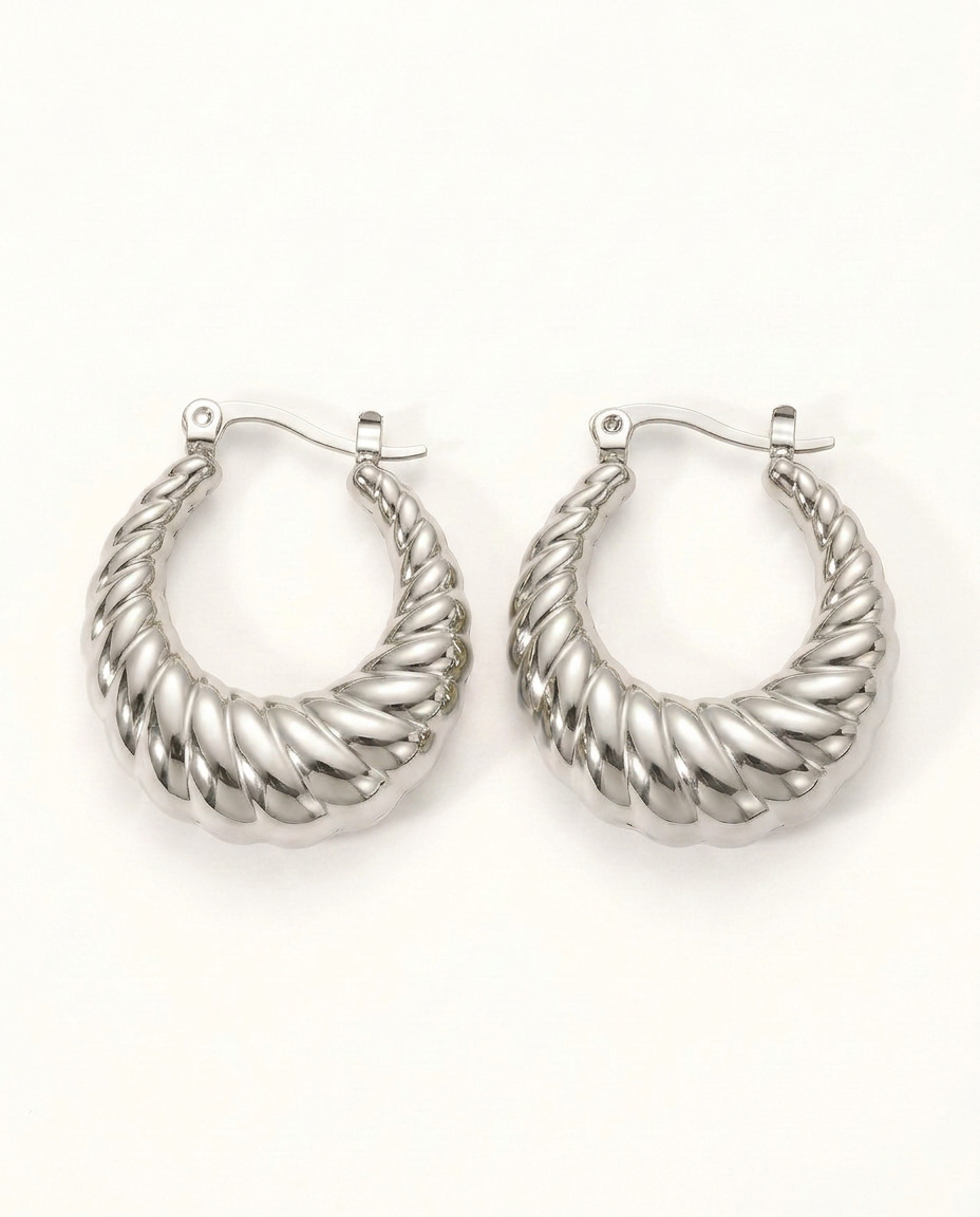 Noa Teardrop Earrings - Silver