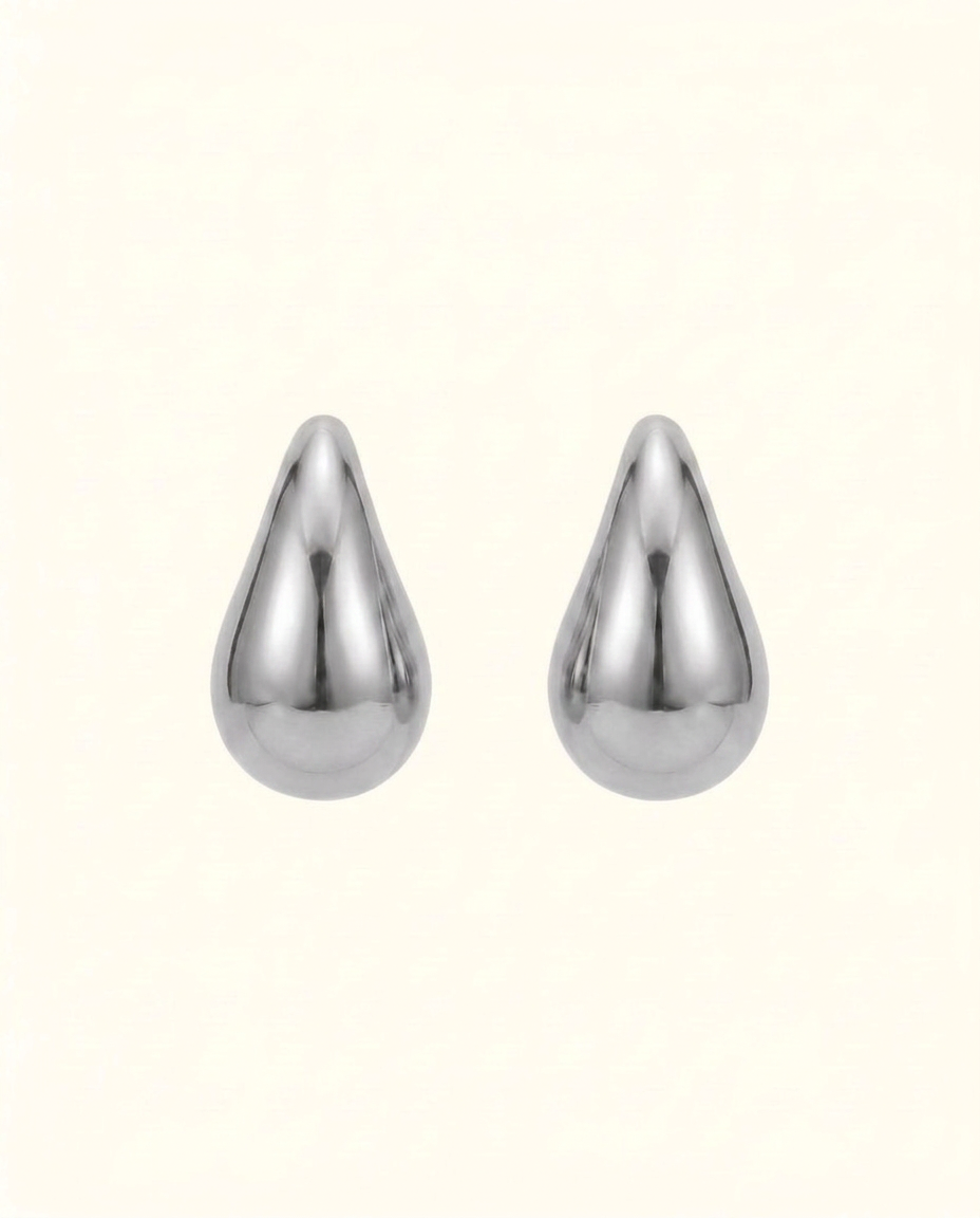 Nora Mini Hoop Earrings - Silver
