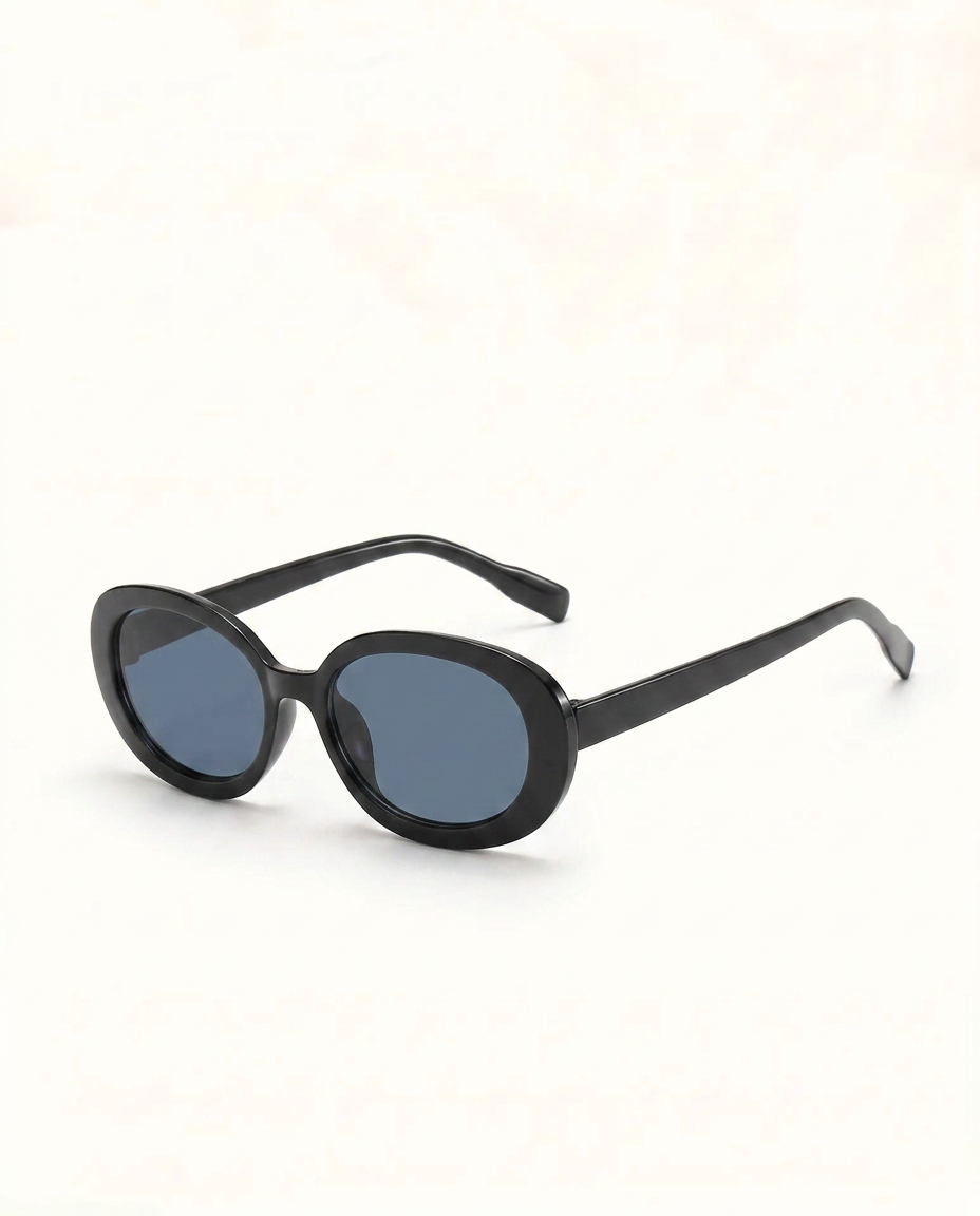 Solene Oval Sunglasses - Black